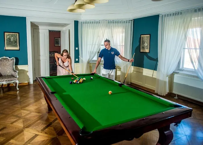 Hotel Palac Racot 3*