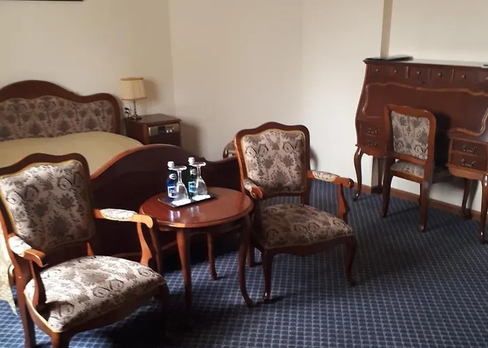 Palac Racot Hotel 3*